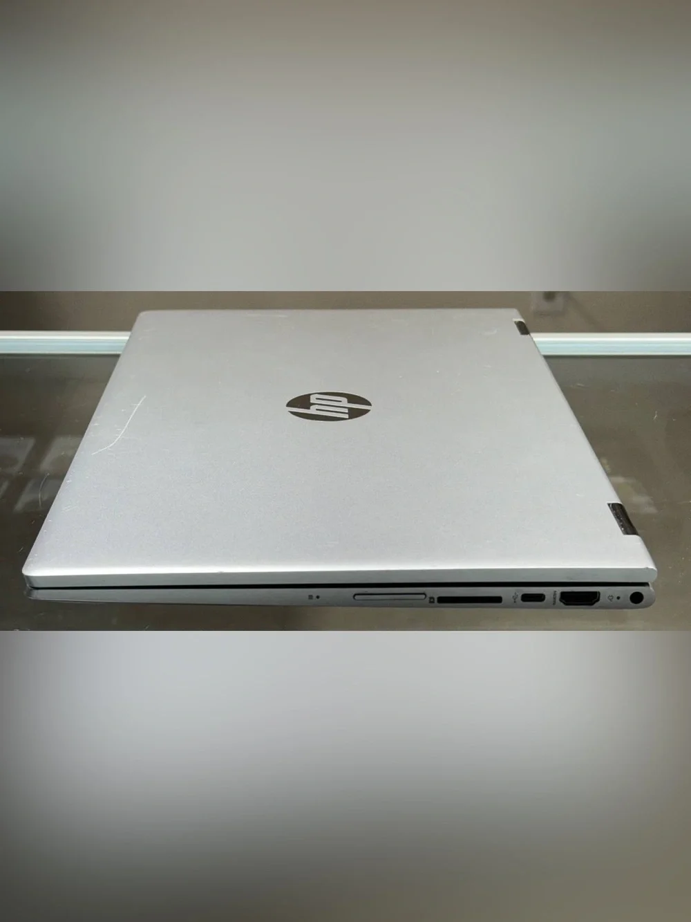 HP Pavilion 15-cr0055od Laptop - i5-8250u - 8GB RAM - 256GB SSD - Touch